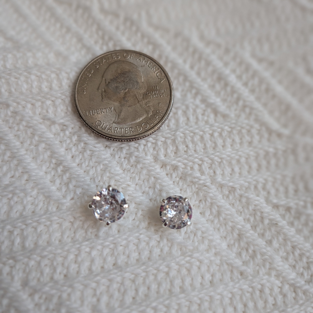 Classic White Cubic Zirconia Stud Earrings - Unbranded